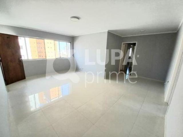 Apartamento com 3 dormitórios sendo 1 suíte á venda e Santana