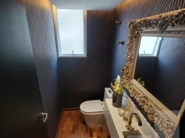 Apartamento com 3 dormitórios sendo 1 suíte e 2 vagas, 250 m2 em área nobre e tranquila