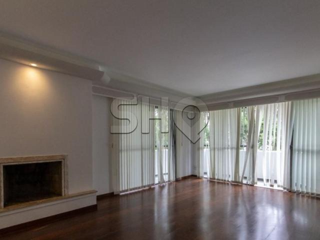 Apartamento com 3 dts e 01 sutie