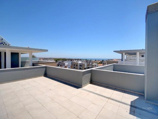 Apartamento com 3 Quartos na Quinta das Marianas 126m² Carcavelos e Parede