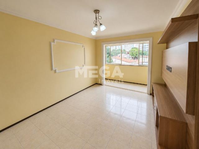 Apartamento com 3 quartos no bairro Presidente Kennedy em Fortaleza, CE