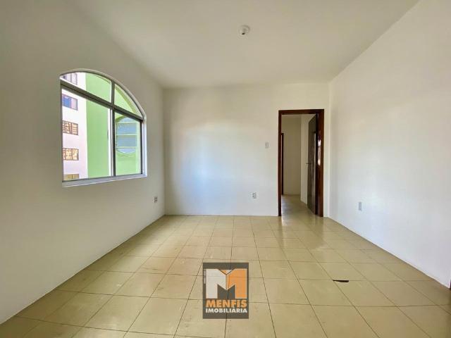 Apartamento com 3 quartos no Centro