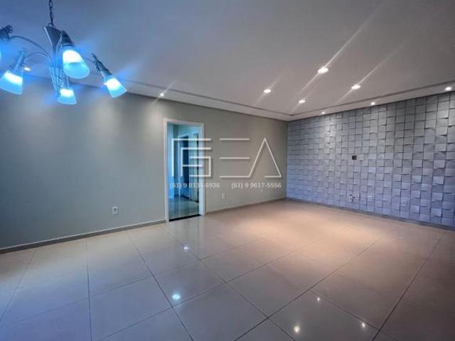 Apartamento com 3 quartos no Centro de Formosa