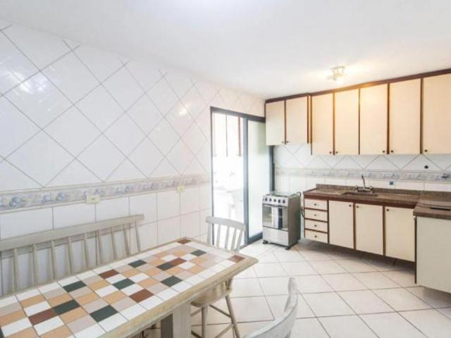 Apartamento com 3 quartos no Condomínio California Towers – Alphaville