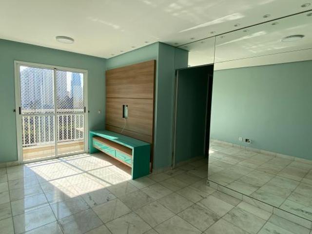 Apartamento com 3 quartos no Condomínio Alphaview Barueri