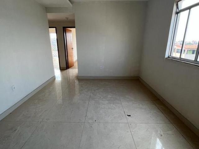 Apartamento com 3 quartos à venda em Conselheiro Lafaiete, no bairro São João
