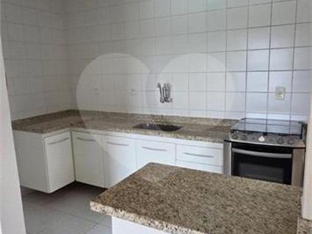 Apartamento com 3 quartos à venda em Capela SP