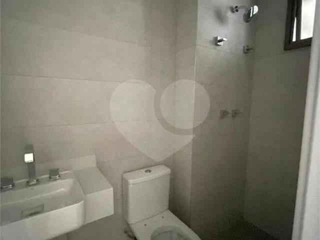 Apartamento com 3 quartos à venda em Centro SP