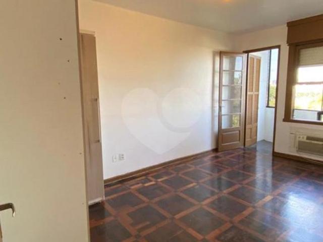 Apartamento com 3 quartos à venda em Bom fim RS