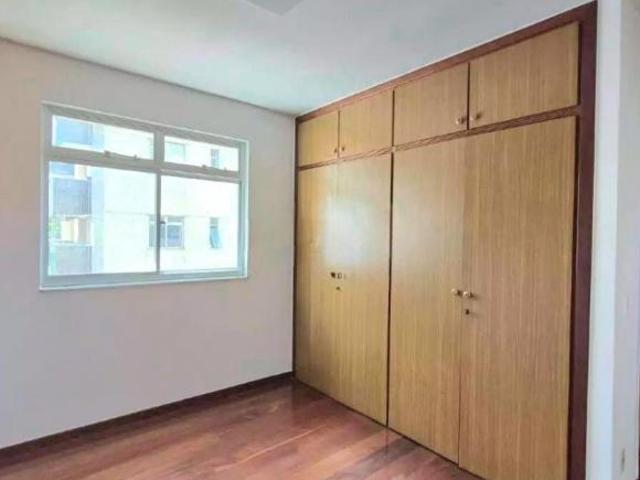 Apartamento com 3 quartos à venda em Belo Horizonte, no bairro Carmo