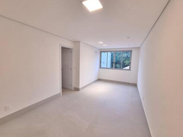 Apartamento com 3 quartos à venda em Belo Horizonte, no bairro Sagrada Família