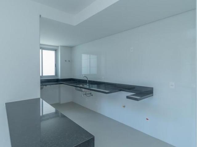 Apartamento com 3 quartos à venda em Belo Horizonte, no bairro Sagrada Família