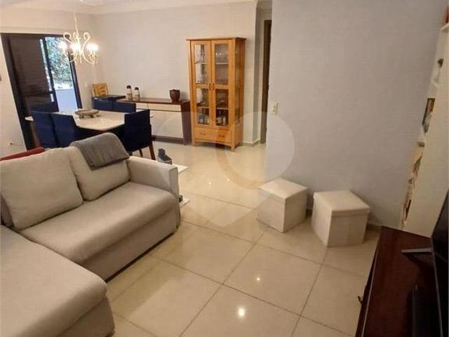 Apartamento com 3 quartos à venda em Jardim das acácias SP