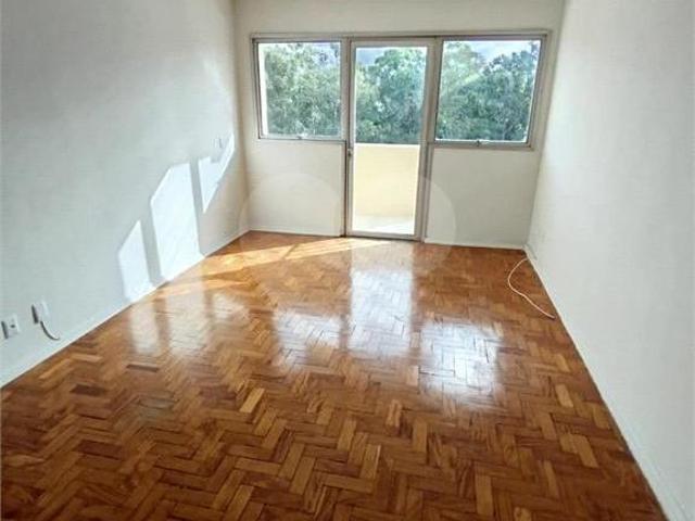 Apartamento com 3 quartos à venda em Real parque SP