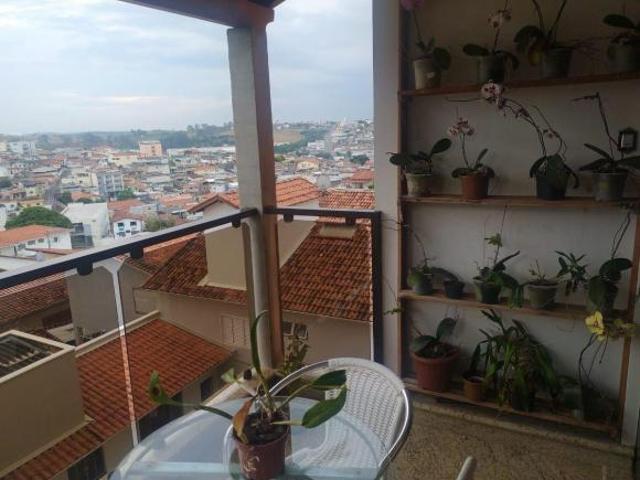Apartamento com 3 quartos à venda em Varginha, no bairro Vila Pinto