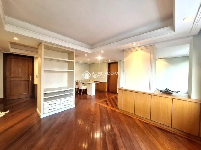 Apartamento com 3 quartos e 114m² para alugar em Independência, Porto Alegre