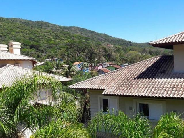 Apartamento com 3 quartos e 113m² para alugar em Lagoa da Conceição, Florianópolis