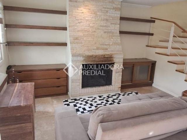Apartamento com 3 quartos e 120m² para alugar em Vila Luiza, Canela