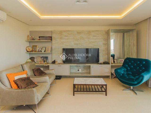 Apartamento com 3 quartos e 123m² para alugar em Petrópolis, Porto Alegre