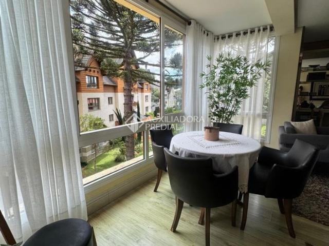 Apartamento com 3 quartos e 134m² para alugar em Planalto, Gramado