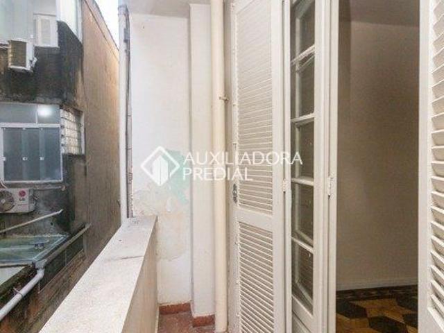 Apartamento com 3 quartos e 146m² para alugar em Bom Fim, Porto Alegre