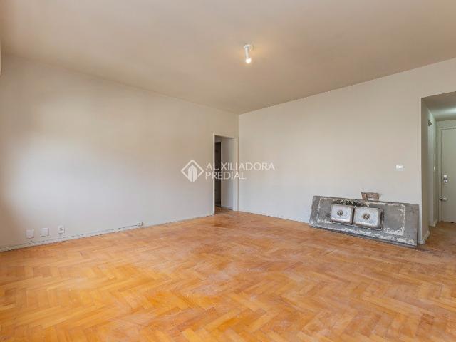 Apartamento com 3 quartos e 150m² para alugar em Independência, Porto Alegre