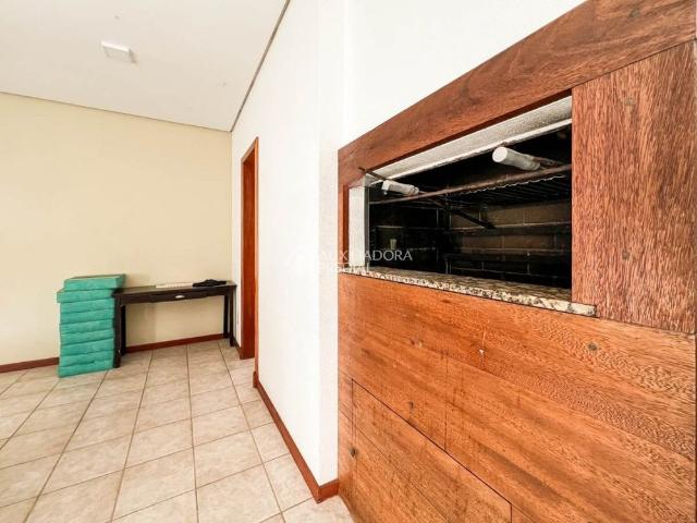 Apartamento com 3 quartos e 166m² para alugar em Bela Vista, Porto Alegre