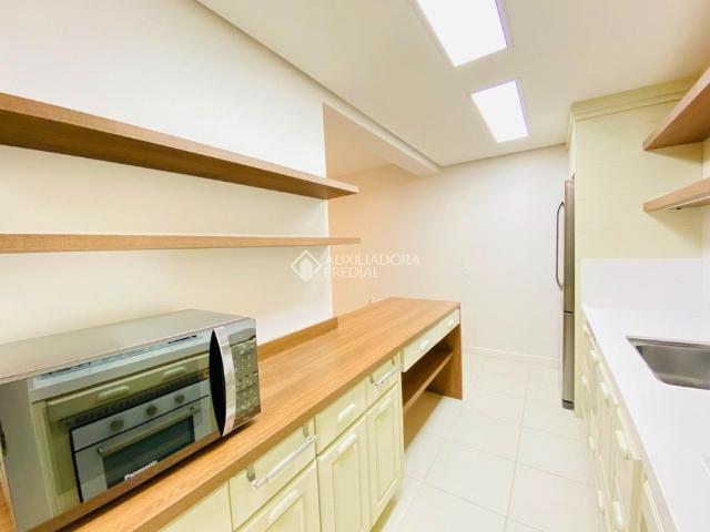 Apartamento com 3 quartos e 149m² para alugar em Bavária, Gramado