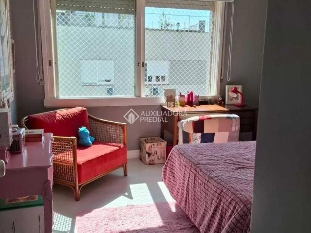 Apartamento com 3 quartos e 283m² para alugar em Moinhos de Vento, Porto Alegre