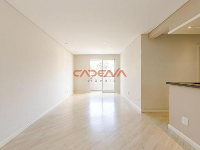 Apartamento com 3 quartos e 2 vagas à venda no Portão