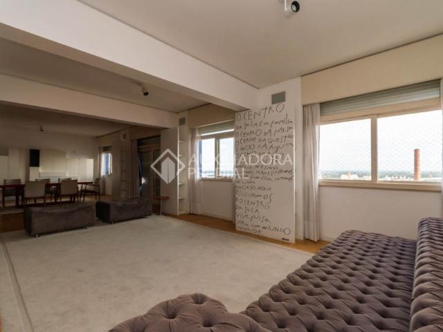 Apartamento com 3 quartos e 328m² para alugar em Independência, Porto Alegre