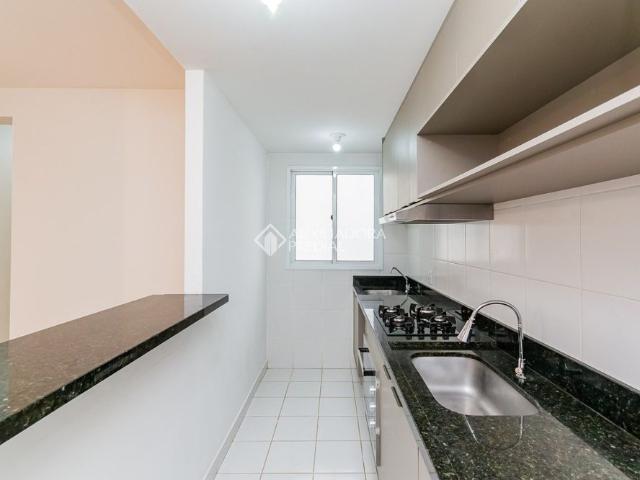 Apartamento com 3 quartos e 69m² para alugar em Vila Ipiranga, Porto Alegre