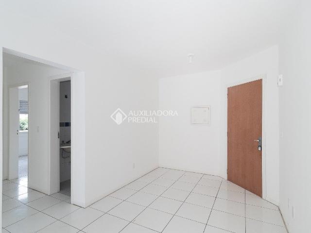 Apartamento com 3 quartos e 70m² para alugar em Cavalhada, Porto Alegre