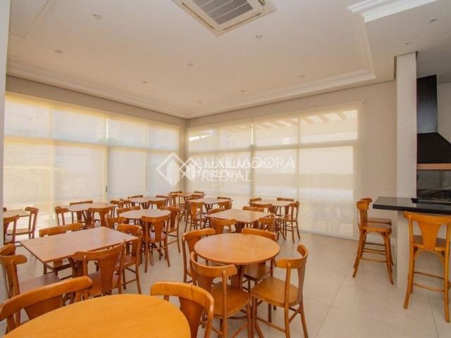 Apartamento com 3 quartos e 84m² para alugar em Jardim Botânico, Porto Alegre