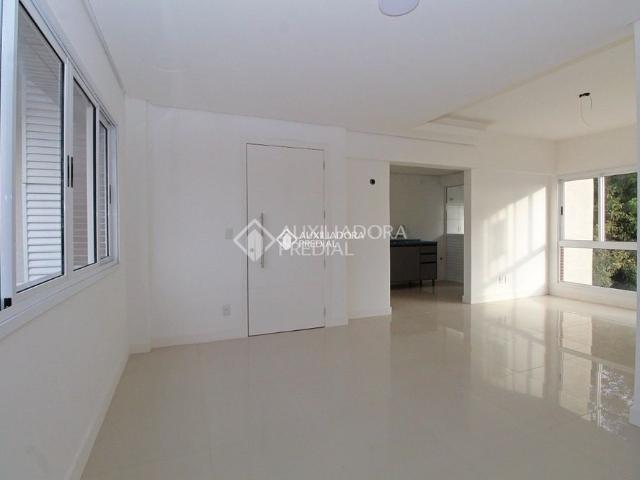 Apartamento com 3 quartos e 87m² para alugar em Tristeza, Porto Alegre