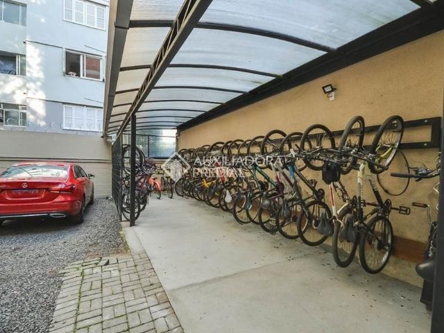 Apartamento com 3 quartos e 92m² para alugar em Bom Fim, Porto Alegre