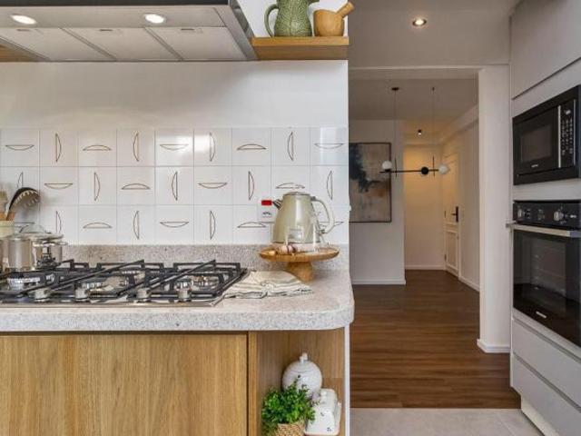 Apartamento com 3 quartos e 93 m² à venda, Vila Olímpia