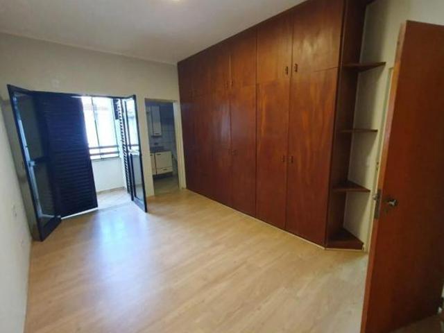 Apartamento com 3 quartos e 94 m² à venda em Parque dos Bandeirantes