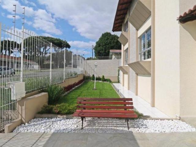 Apartamento com 3 quartos e 96 m² à venda em Água Verde