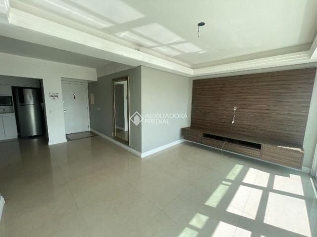Apartamento com 3 quartos e 98m² para alugar em Boa Vista, Porto Alegre