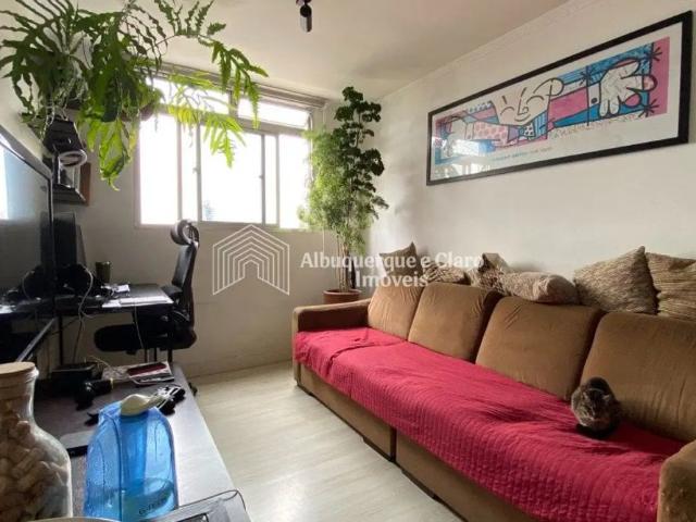 Apartamento com 3 quartos para alugar na Avenida Cupecê, 6062, Jardim Miriam, São Paulo por R$ 2.300