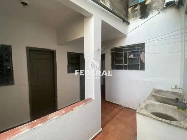 Apartamento com 3 quartos para alugar na Avenida Anhanguera, 8915, Setor Campinas, Goiânia