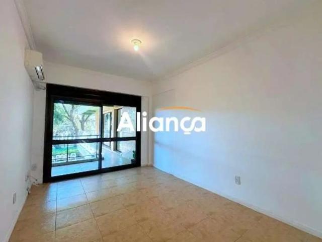 Apartamento com 3 quartos para alugar na Avenida Guaíba, 4622, Vila Assunção, Porto Alegre por R$ 4.600