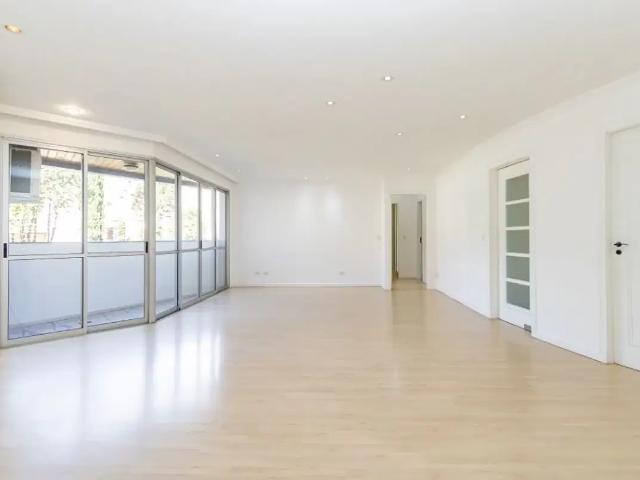 Apartamento com 3 quartos para alugar na Alameda Júlia da Costa, 2350, Bigorrilho, Curitiba