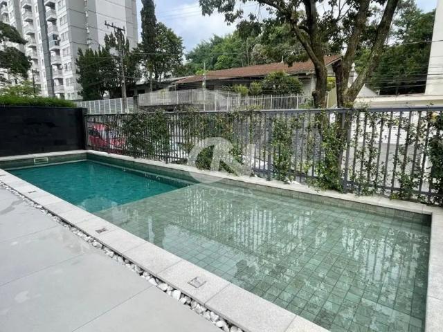 Apartamento com 3 quartos para alugar na Rua Alberto Kroehne, Atiradores, Joinville