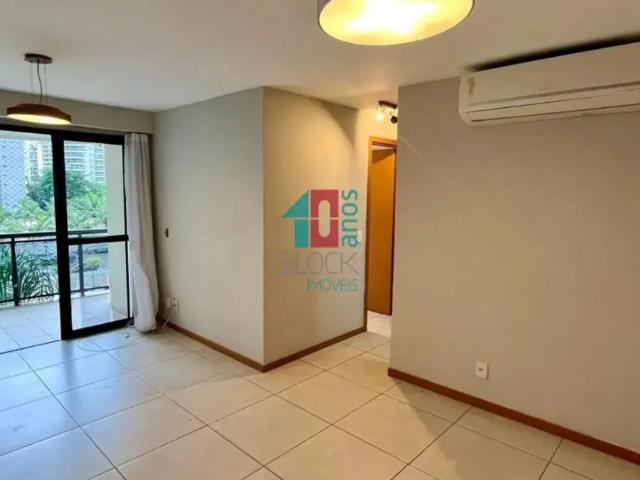 Apartamento com 3 quartos para alugar na Rua Aroazes,, Barra Olímpica, Rio de Janeiro