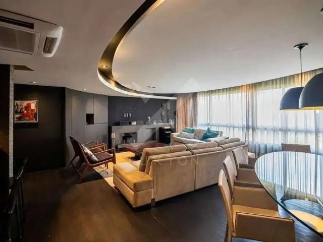 Apartamento com 3 quartos para alugar na Rua Artur Rocha, 669, Auxiliadora, Porto Alegre por R$ 13.000