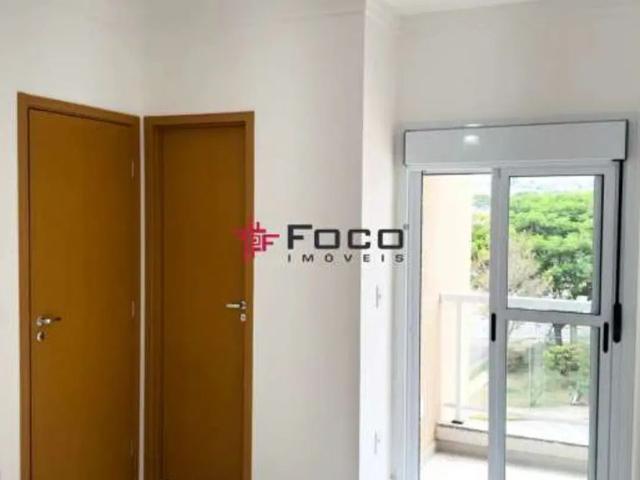Apartamento com 3 quartos para alugar na Rua Bartolomeu Fernandes Faria, Centro, Jacareí