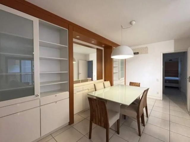 Apartamento com 3 quartos para alugar na Rua Bocaiúva, 1821, Centro, Florianópolis