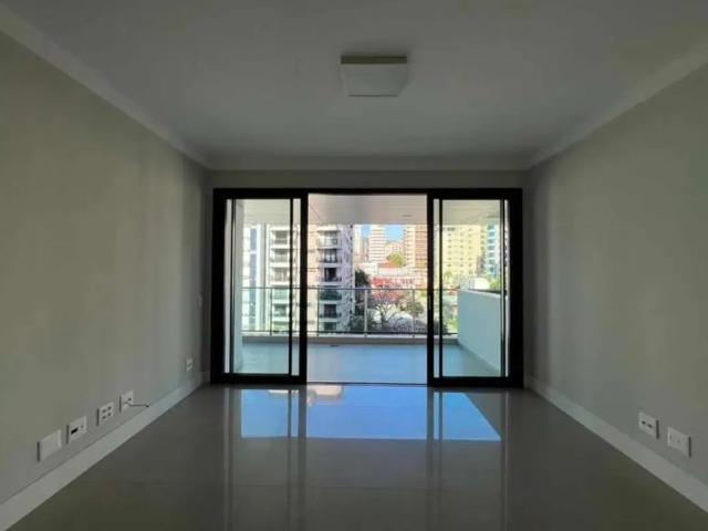 Apartamento com 3 quartos para alugar na Rua Bocaiúva, 2081, Centro, Florianópolis